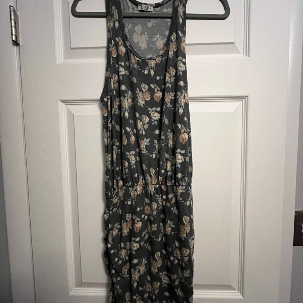 Floral Sleeveless Maxi Dress